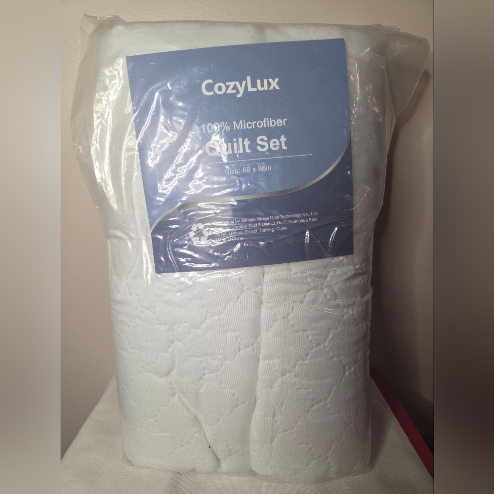 CozyLux 100% Microfiber Quilt Set, 68"x86" BRAND NEW (Twin/Twin XL)